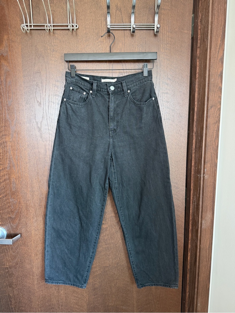 Levi's Black Wide Leg Jeans (Ballon Leg)